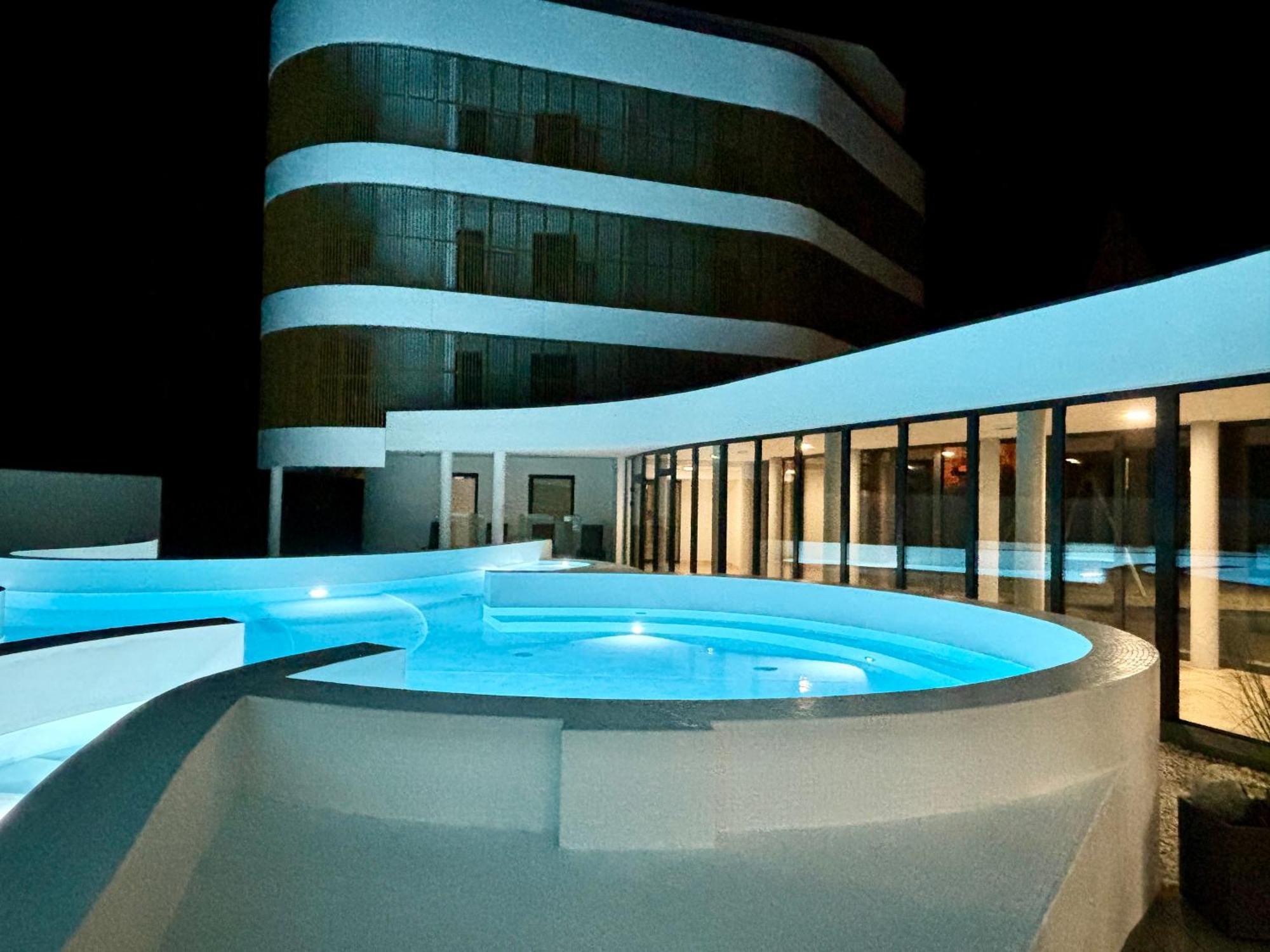 Baltic Waves Resort & Spa Miedzyzdroje 미엥지즈드로예 외부 사진
